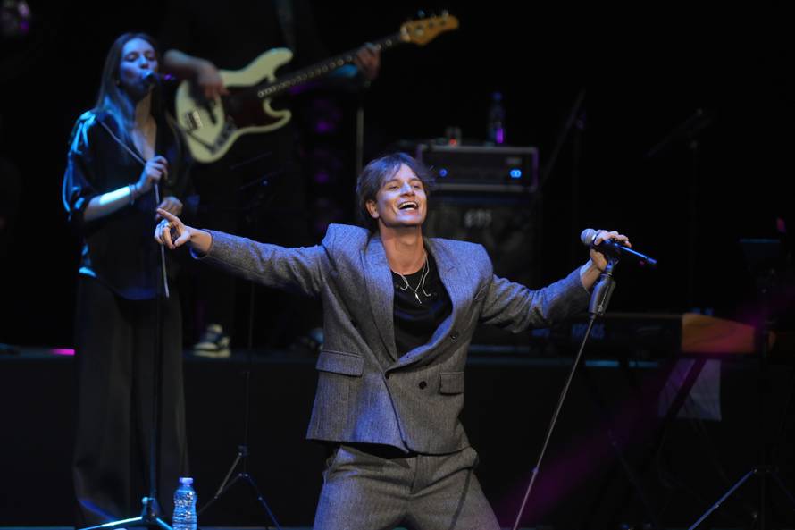 Beograd: Jakov Jozinović održao drugi od sedam koncerata u sklopu turneje "Ja za čuda letim"