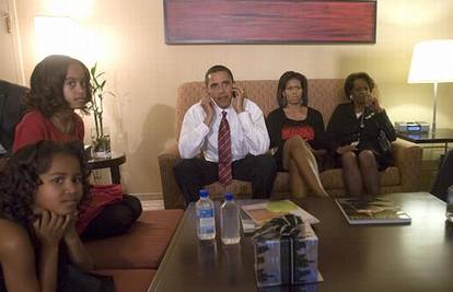 Obama će se osim s krizom 'boriti' i s punicom u kući