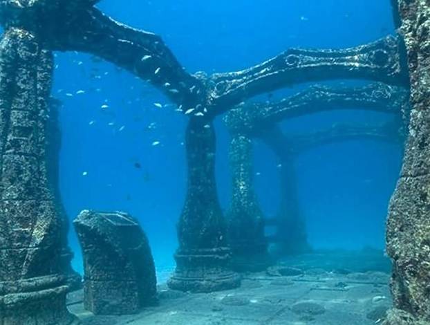 FOTO Gradovi pod morem: Evo kako izgledaju  podvodne ruševine koje oduzimaju dah