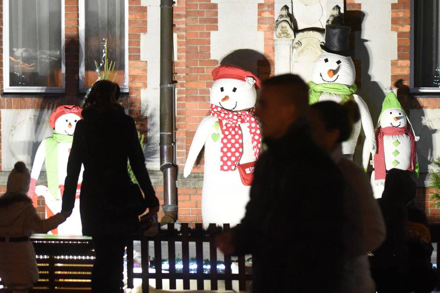 Bilo kuda, Advent svuda: Evo kako izgledaju hrvatski gradovi