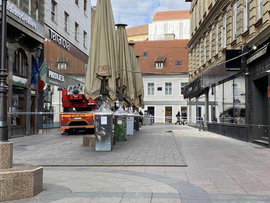 Na Ilici se srušili komadi zgrade: 'Cigle su pale blizu dvije cure'