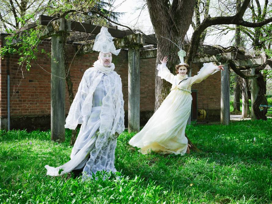 Performans u Botaničkom vrtu: Slavili Alexandra McQueena, a sve je trajalo desetak minuta...