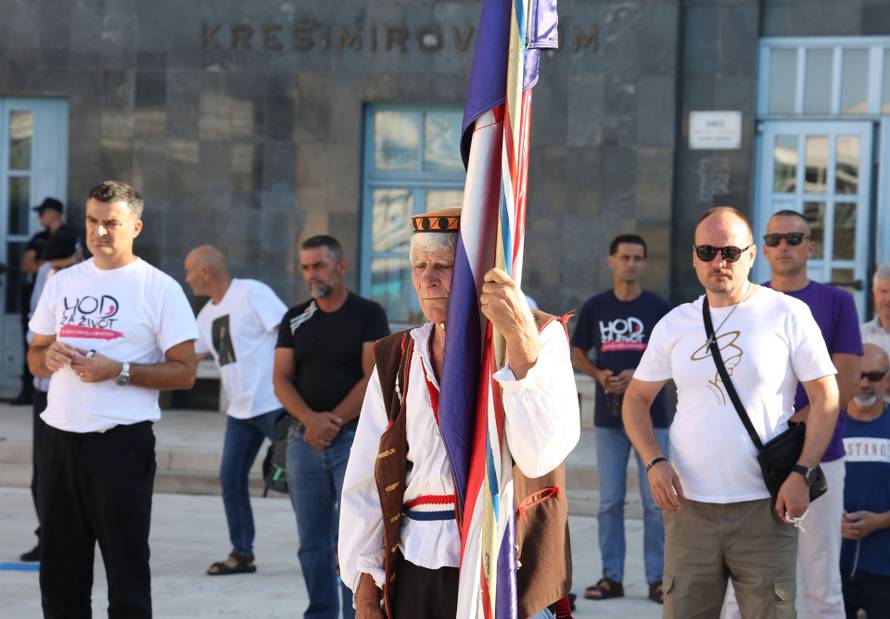 Šibenik: Molitelji na gradskim trgovima prve subote u mjesecu