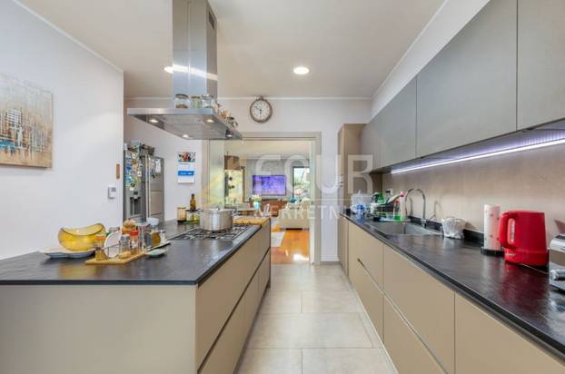 Vrijedi li pogled na Brijune iz svog bazena baš ovoliko? Evo što još nudi vila u Fažani...