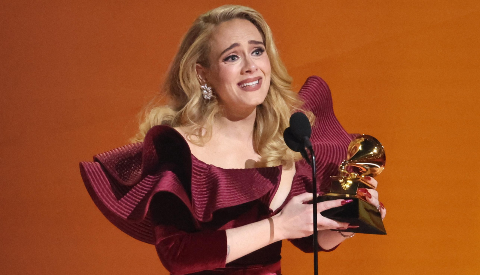 Adele u problemu! Sud traži od nje da povuče svoju pjesmu iz 2015.: Sumnjaju da je plagijat