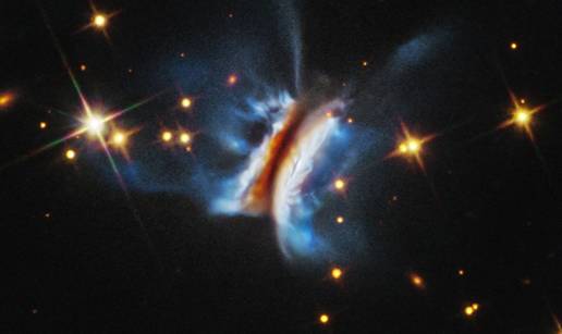 Hubble otkrio nevjerojatan kaos unutar 'Drakulinog sendvi&ccaron;a'