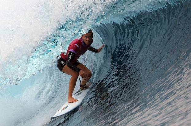 Surfing - Women's Round 2 - Heat 2