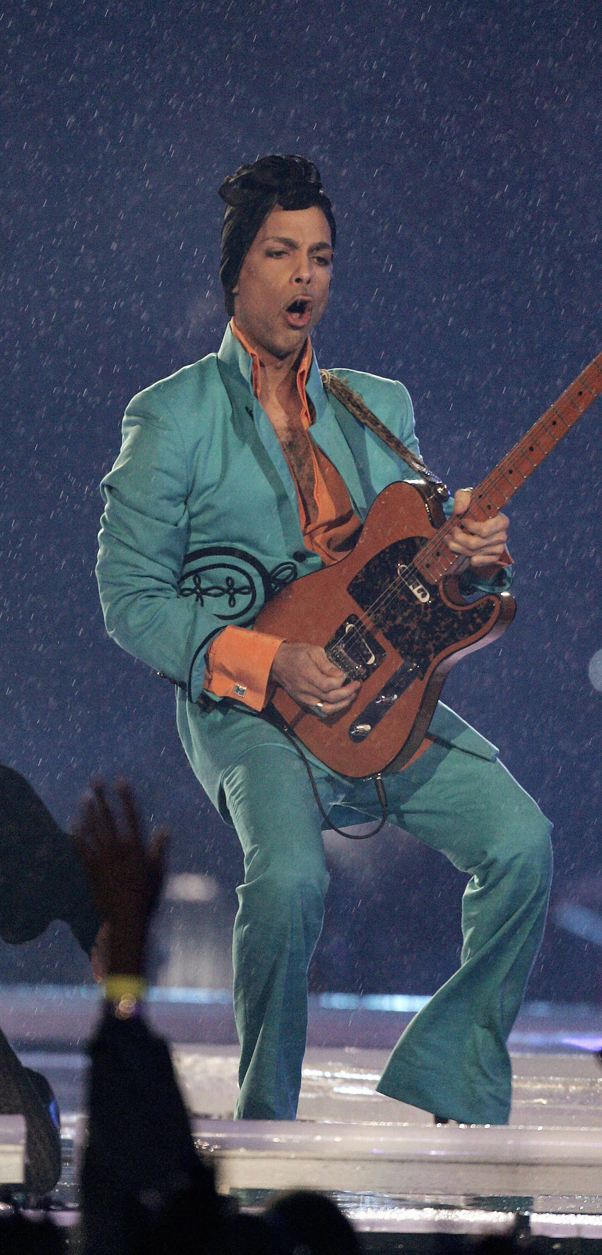 Miami: Nastup Princea na poluvremenu  Super Bowla 2007.