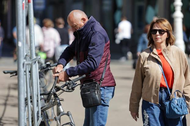 Sunčano subotnje prijepodne u Zagrebu