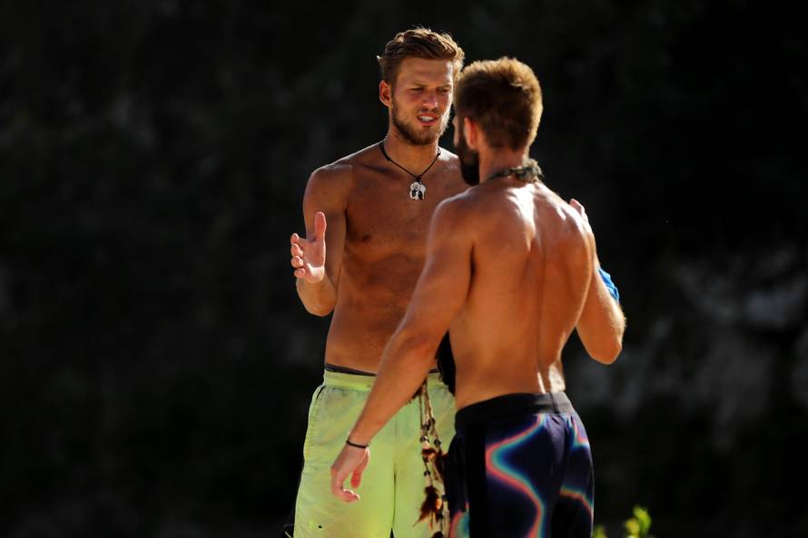 Rasprava na plemenskom vijeću šokirala crveni tim, a Bojan poručio: 'Ono tamo je pakao...'