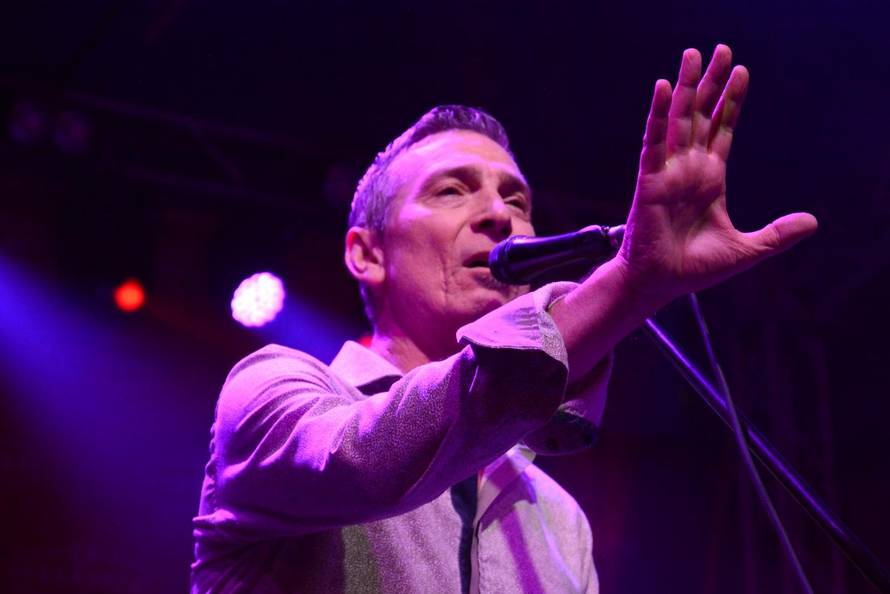 Koprivnica: Massimo odrÅ¾ao kiÅ¡ni koncert na otvaranju manifestacije Ljeto na Zrinskom