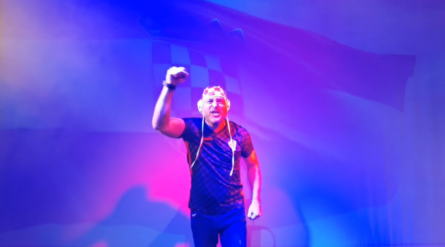 Pridruži se Reneu: Vatrenima pjevaj i snimi najdulju pjesmu!