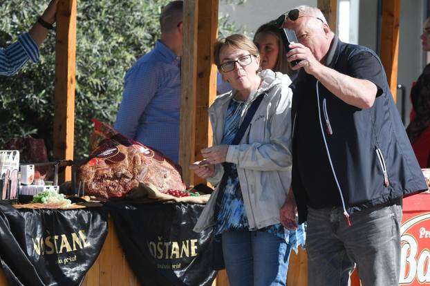 šibenik: Sajam u skolpu 11.Dana hrvatskog pršuta