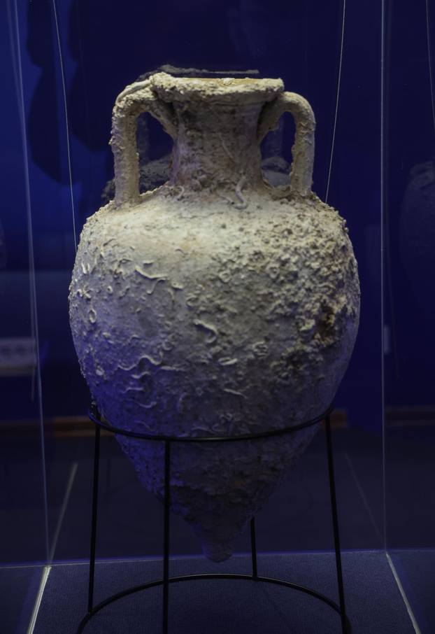 Zagreb: Premijerni razgled izložbe VRHOVI DUBINA - podvodna baština Splitsko-dalmatinske županije