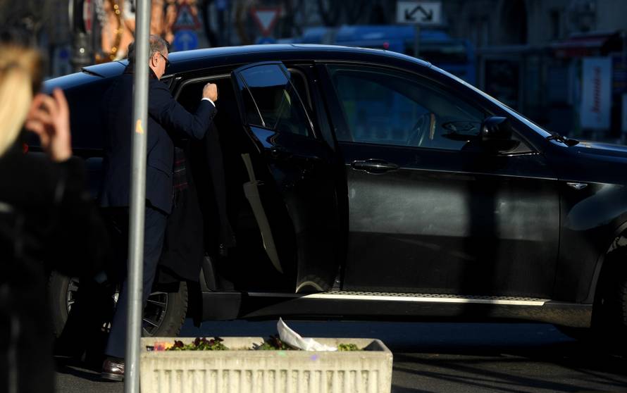 Zagreb: Božićna misa u katedrali