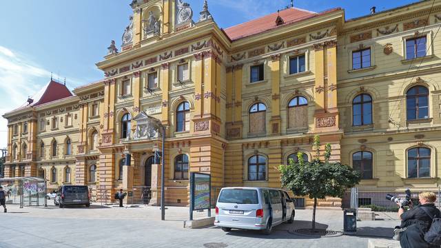 Zagreb: Konferencija za medije i razgledavanje zgrade Muzeja za umjetnost i obrt