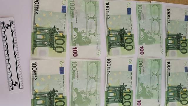 Krivotvorenim novčanicama su kupovali mobitele iz oglasa po Zagrebu: 'Odao ih serijski broj'