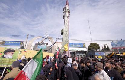 EU brine oko iranskih raketa, traže da zaustave testiranja
