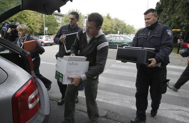 Zagreb: Zajedni?ka akcija Policije i USKOK-a na zagreba?kim fakultetima