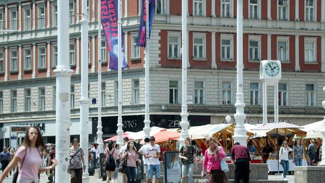 Zagreb: SunÄan i topao dan kao stvoren za Å¡etnju ili odmor u hladu