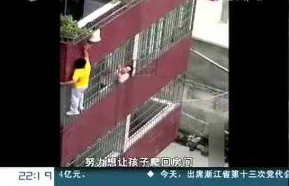 Popeo se na fasadu i spasio je dijete koje je visjelo s 3. kata