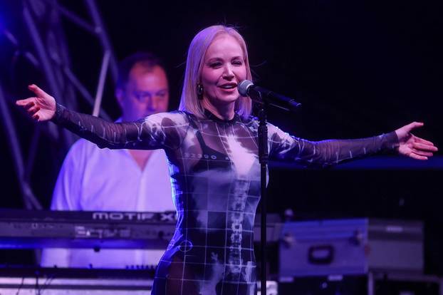Sarajevo: Jelena Rozga nastupila na otvaranju Summertime Madness festivala
