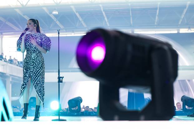 Zagreb: Popodnevni doček uz Aleksandru Prijović