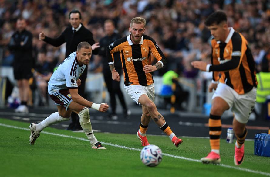 Premier League - Hull City v Aston Villa
