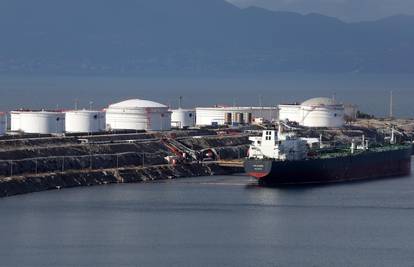 Janaf će zbog sankcija Rusiji obustaviti transport nafte NIS-u