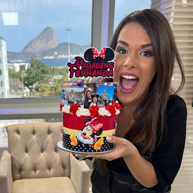 FOTO Nadal ju je gutao očima u Brazilu. Gdje je ova hostesa 11 godina poslije i kako izgleda?