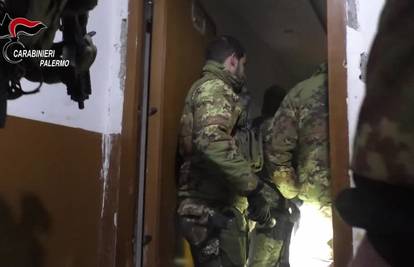 Ogromna akcija u Italiji: Uhitili 130 ljudi povezanih s mafijom!