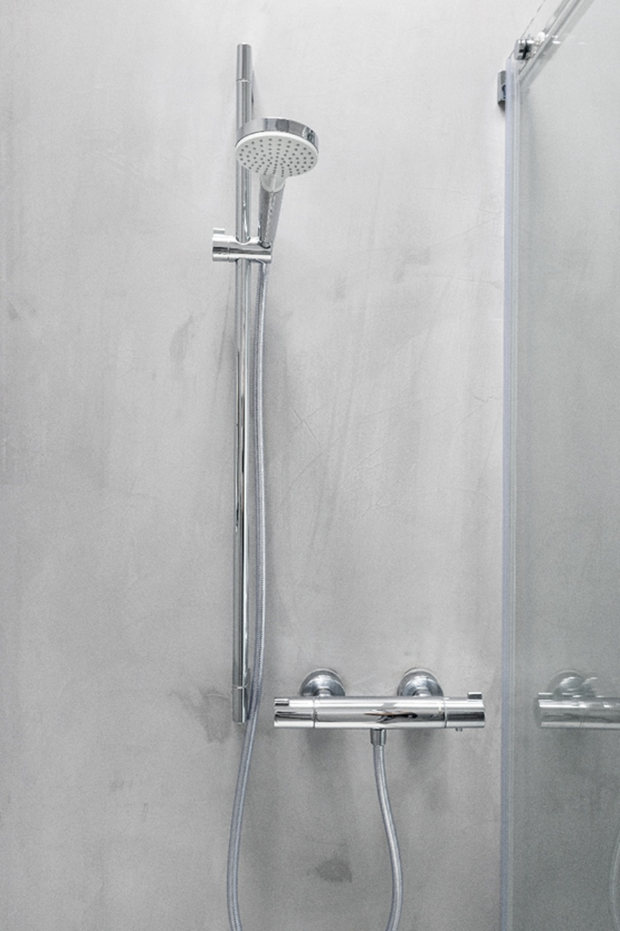 Extreme Flooring Solutions – novi webshop za mikrocement, epoxy smolu i kameni tepih