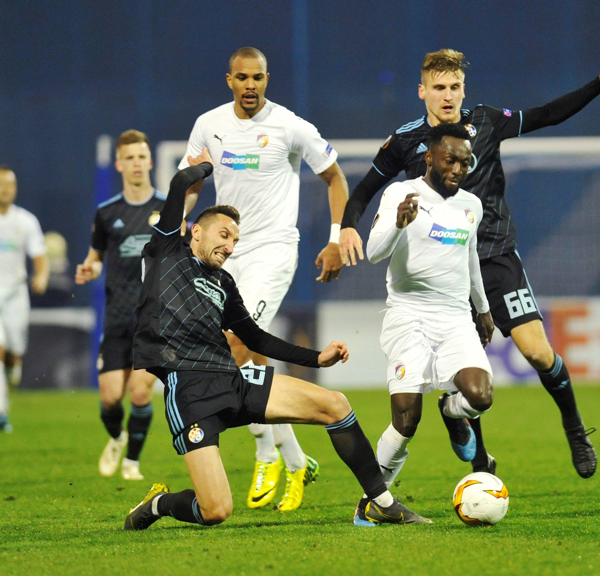 Europa League - Round of 32 Second Leg - GNK Dinamo Zagreb v Viktoria Plzen