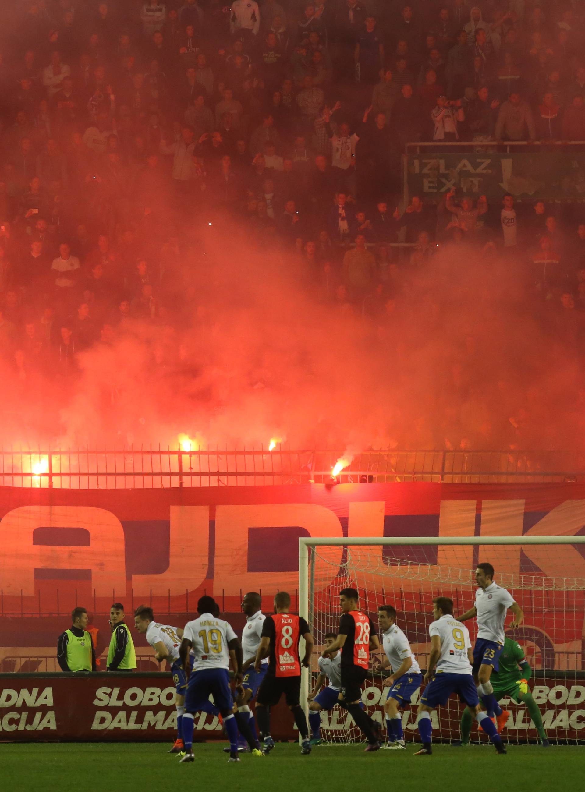 Hajduk se obrušio na HNS: Oni očito ne žele ljude na tribinama