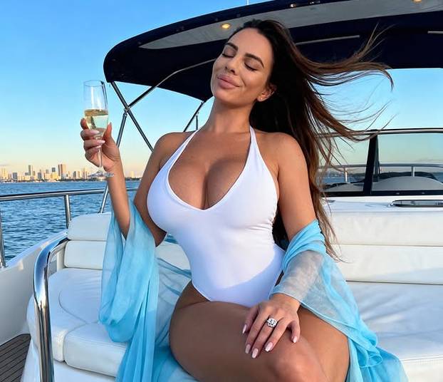 FOTO Za njom su uzdisali milijarderi: 'Na jahti oženjeni muškarci zaborave na pravila'