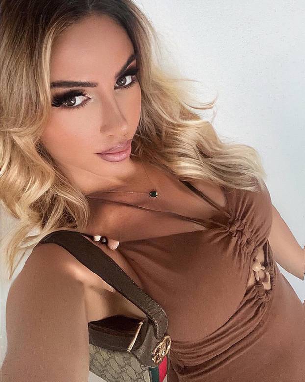 FOTO Majci bivšeg hajdukovca ne vjeruju kako mlado izgleda. Sin joj se sad vratio u domovinu