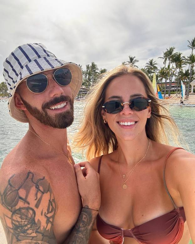 FOTO Argentinski košarkaš zbog ove Srpkinje promijenio je vjeru