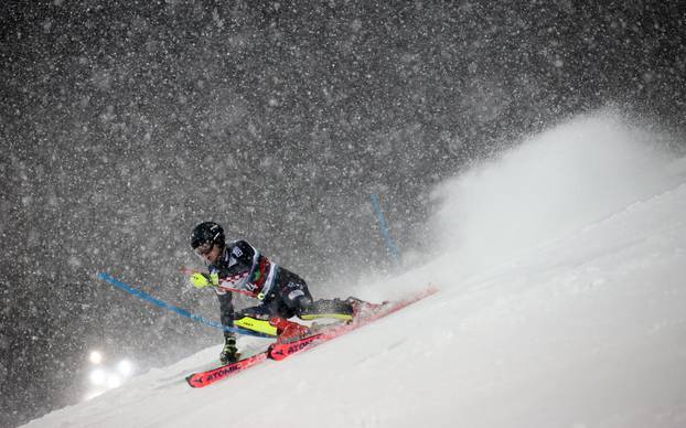 Alpine Skiing - Men