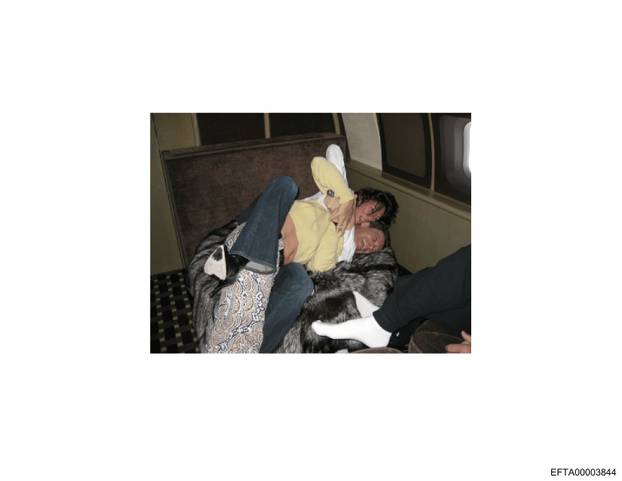 FOTO Ovo su dosad neviđene fotografije iz Epsteinovih spisa