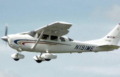 Pilot izgubio svijest, avion se srušio zbog nestanka goriva
