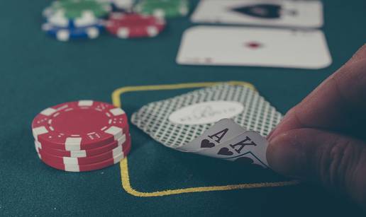 Igrač kojeg ne možeš pročitati: Robot dobio milijune na pokeru