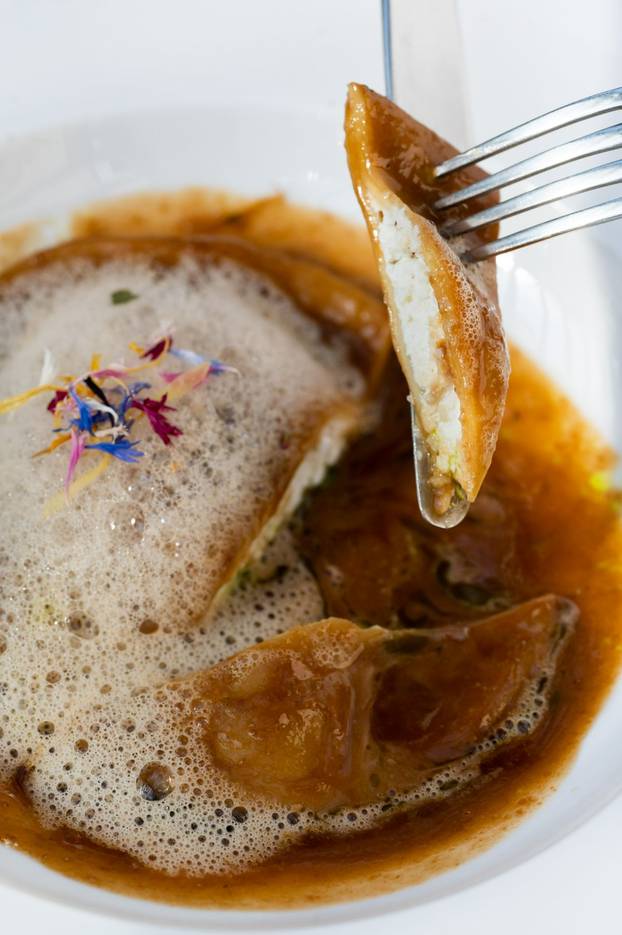 FOTO Šime Vrsaljko s rođakom otvorio jedan od najljepših restorana u Hrvatskoj