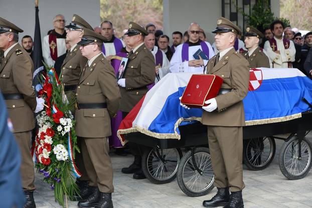 Vukovar:  Posljednji ispraćaj  Jean-Michela Nicoliera