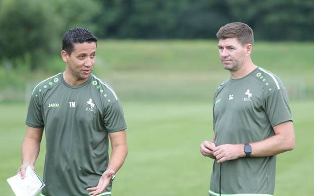 FOTO Evo kako 'Štef' Gerrard provodi vrijeme u Hrvatskoj: 'Imam sve uvjete za trening'