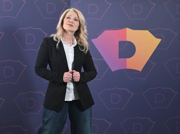 FOTO Pogledajte kako se kroz godine mijenjala Barbara Kolar