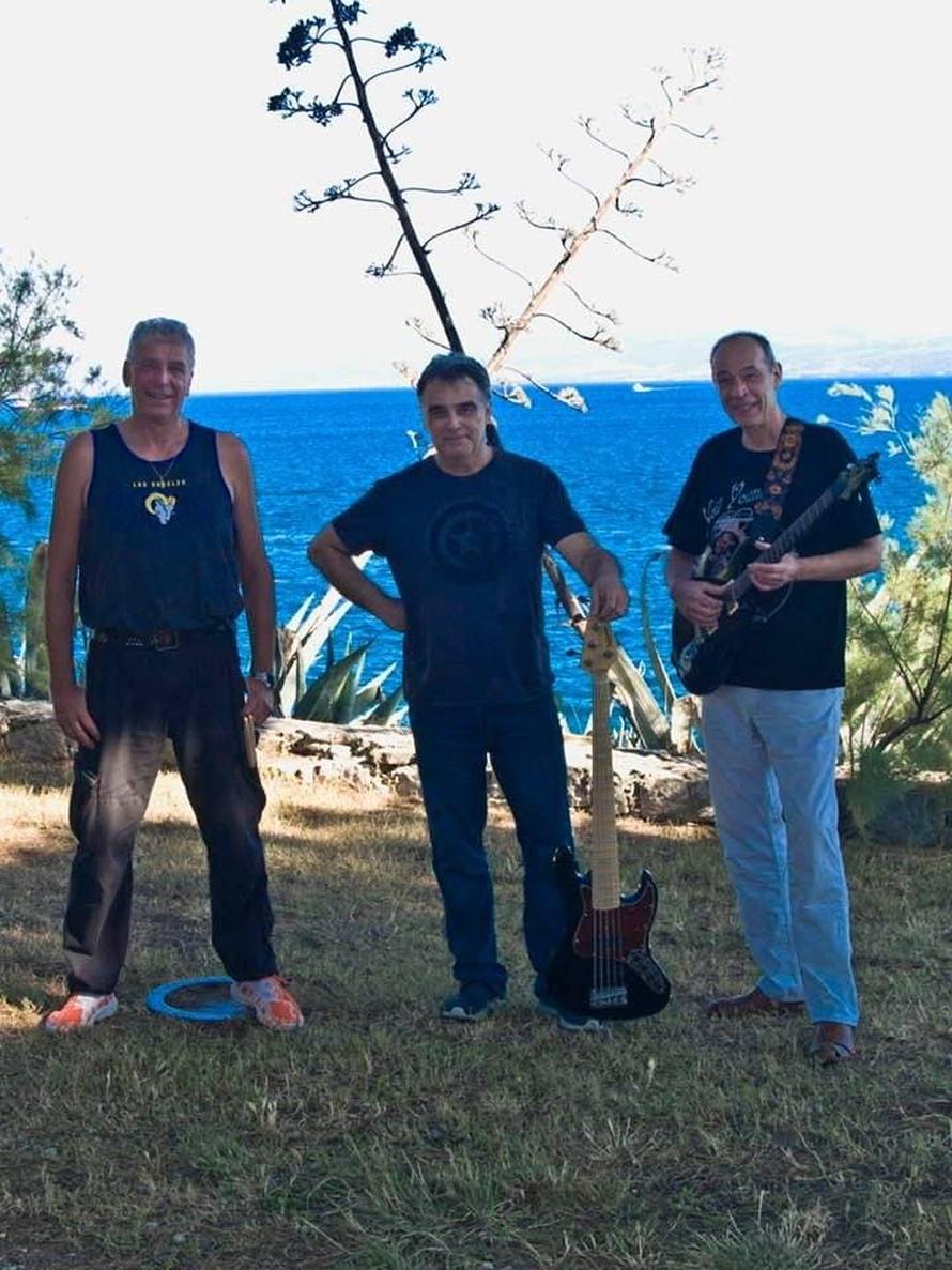 Dean Dvornik za 24sata: Sada sviram s Dalekom obalom pa ću natrag u Ameriku voziti kamion