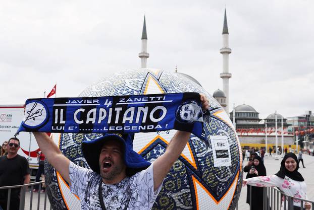 Champions League Final - Inter Milan and Manchester City fans in Istanbul