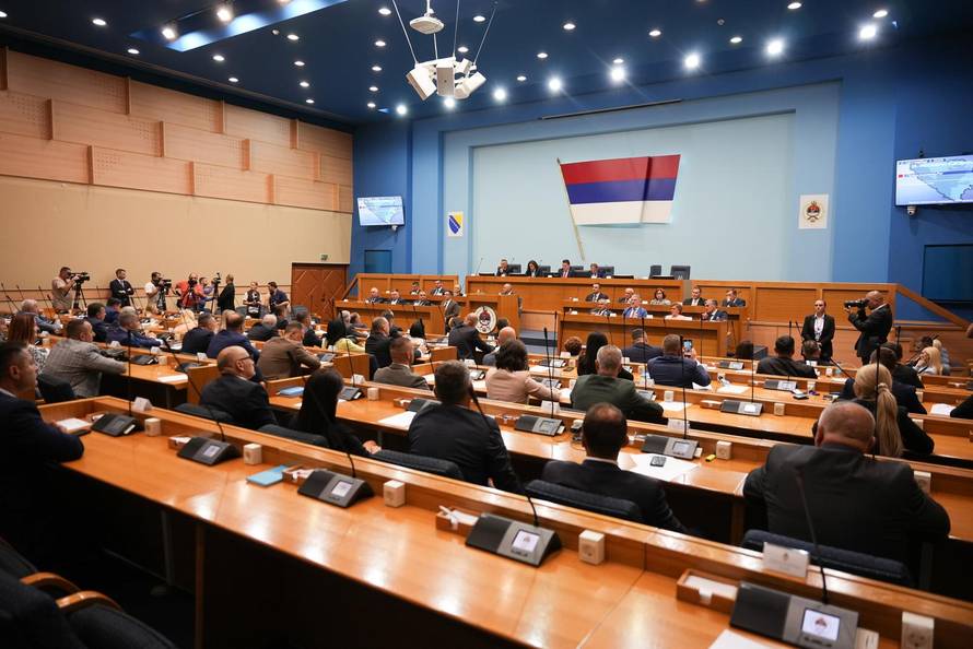 Banja Luka: Narodna skuština Republike Srpske izabrala novu Vladu, predvodit će je Savo Minić