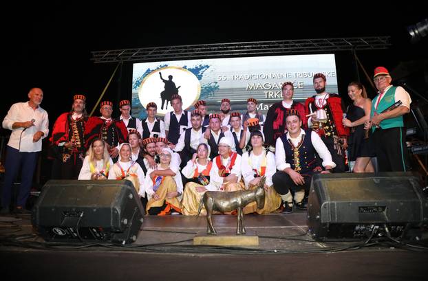 U Tribunju održana 55. tradicionalna utka magaraca