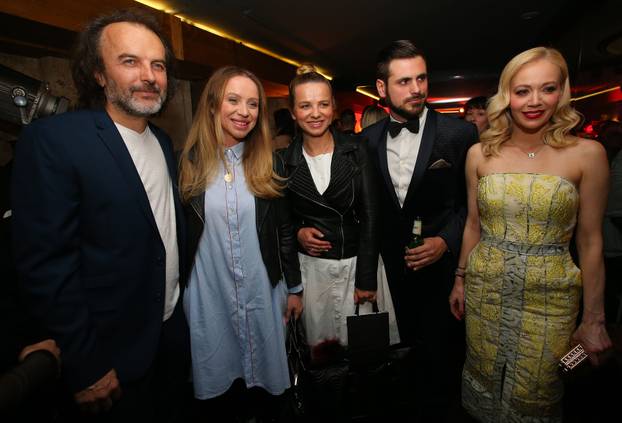 Zagreb: 2Cellos održali promociju novog albuma "Score" u kavani Johann Franck